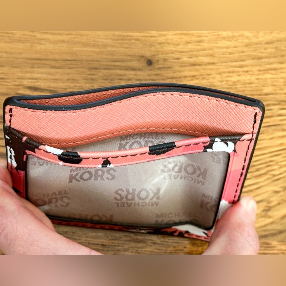 MK by Michael Kors Floral Card Holder - Picture 6 of 8